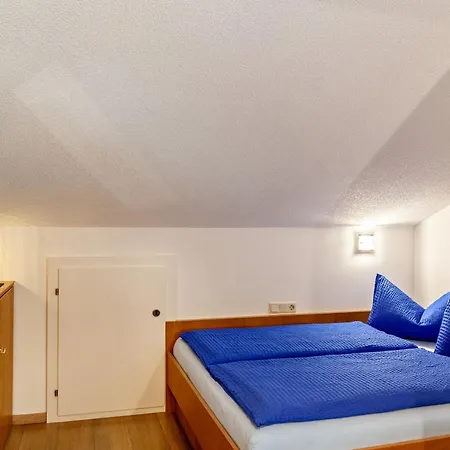 Haus Alpenheim 1 Appartamento *